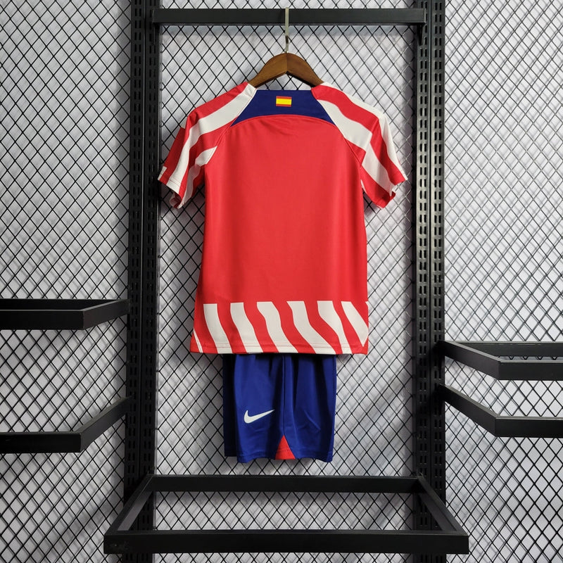 Camiseta y pantalón corto para niño del Atlético de Madrid 22/23 I - Rojo y blanco