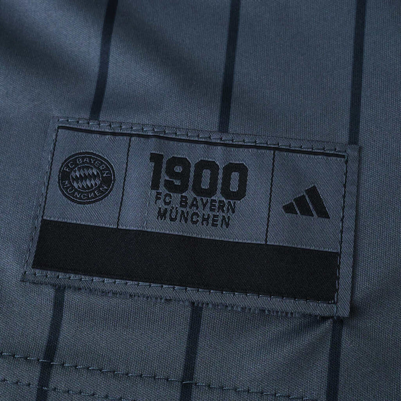 Camiseta de aficionado de béisbol del Bayern Múnich para hombre antes del partido 25/26
