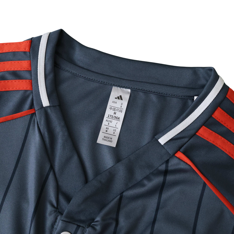 Camiseta de aficionado de béisbol del Bayern Múnich para hombre antes del partido 25/26