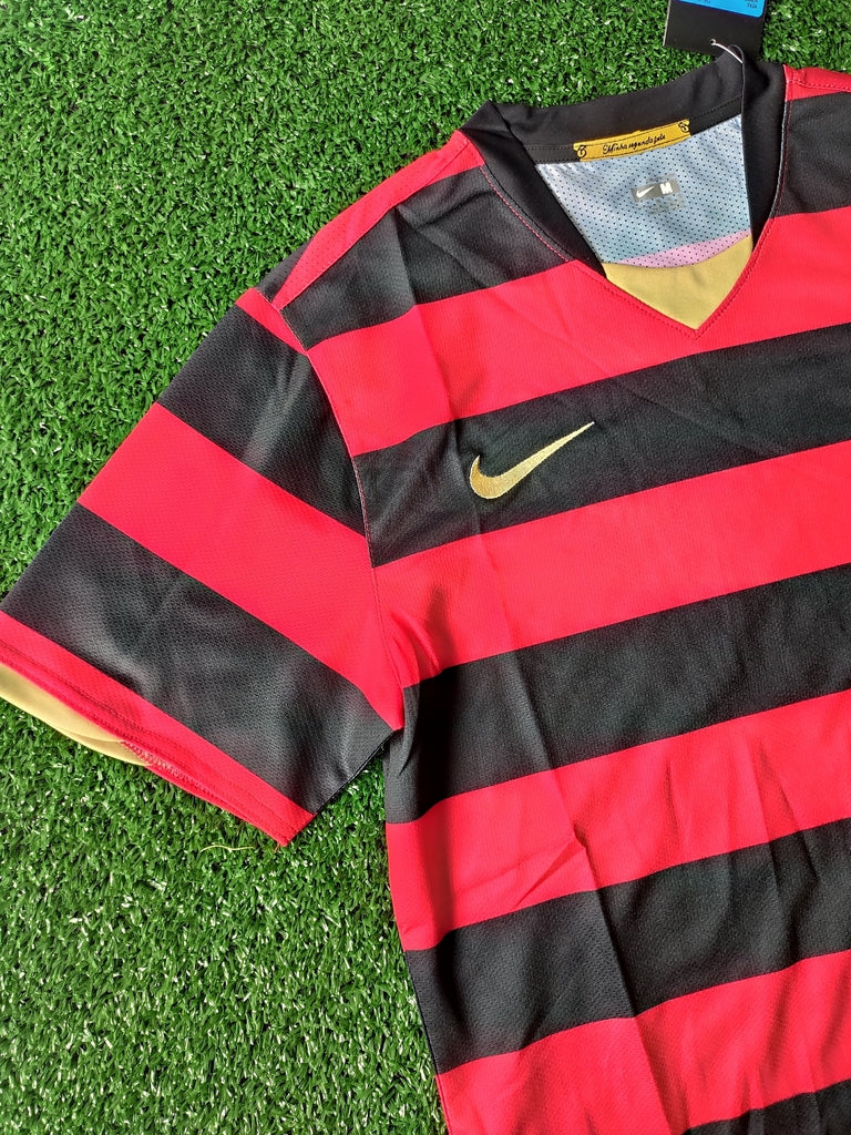 Camiseta Nike para hombre 2009 - Roja y negra