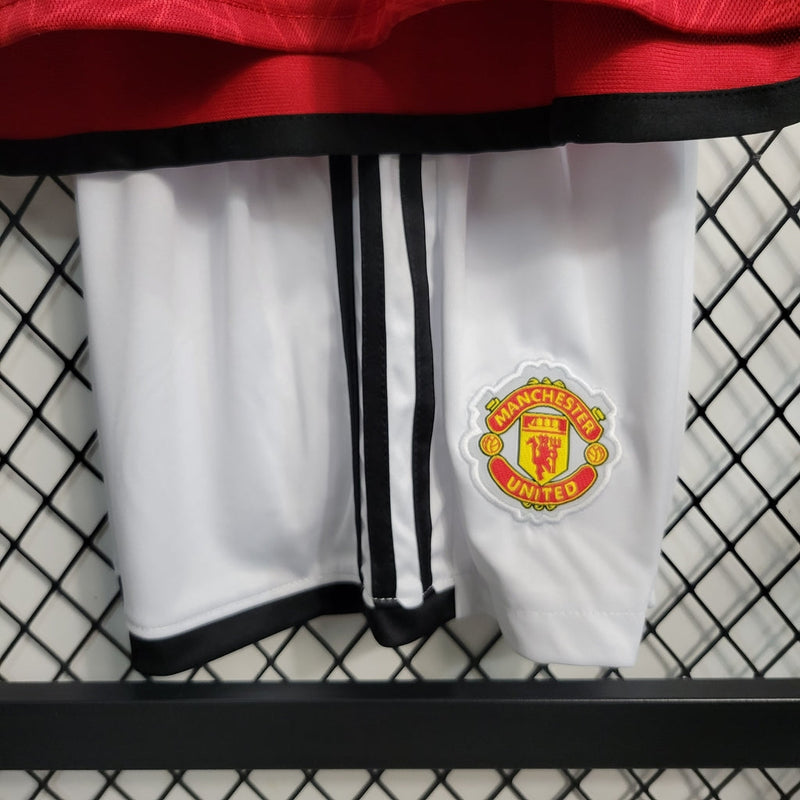 Camiseta local y pantalón corto del Manchester United para niños 23/24 - Rojo