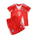Camiseta y pantalón corto local del Bayern Múnich 25/26 para niño (blanco y rojo)