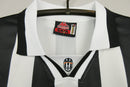 Camiseta retro de aficionado de la Juventus I 94/95 para hombre - Blanco y negro