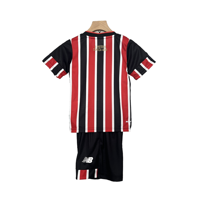 LISTO PARA ENTREGA Kit Camiseta Infantil São Paulo 24-25 - Reserva