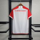 Camiseta Adidas para hombre del Bayern Múnich I 23/24 - Blanco y rojo