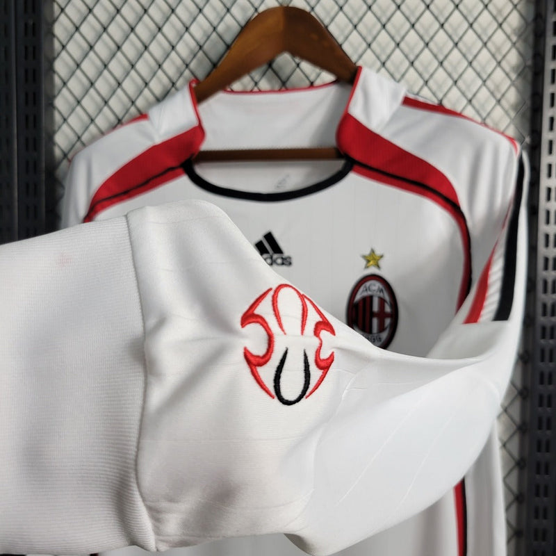 Camiseta retro de manga larga para hombre del Milan Away II 06/07 - Blanca