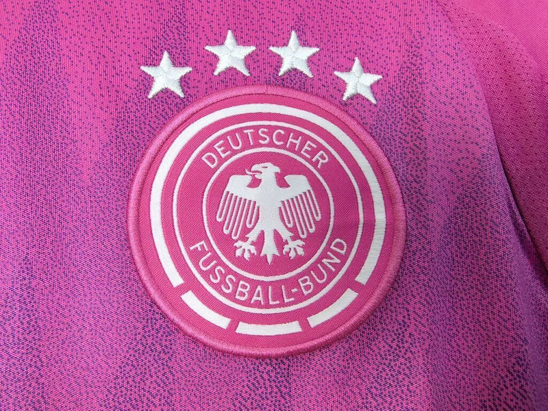 LISTO PARA ENTREGA Kit de aficionado para hombre de Alemania 24/25 (visitante)
