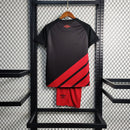 Camiseta y pantalón corto Athletico Paranaense 23/24 II para niños - Negro