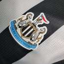 Camiseta de jugador Castore del Newcastle United (local 23/24), hombre, blanco y negro