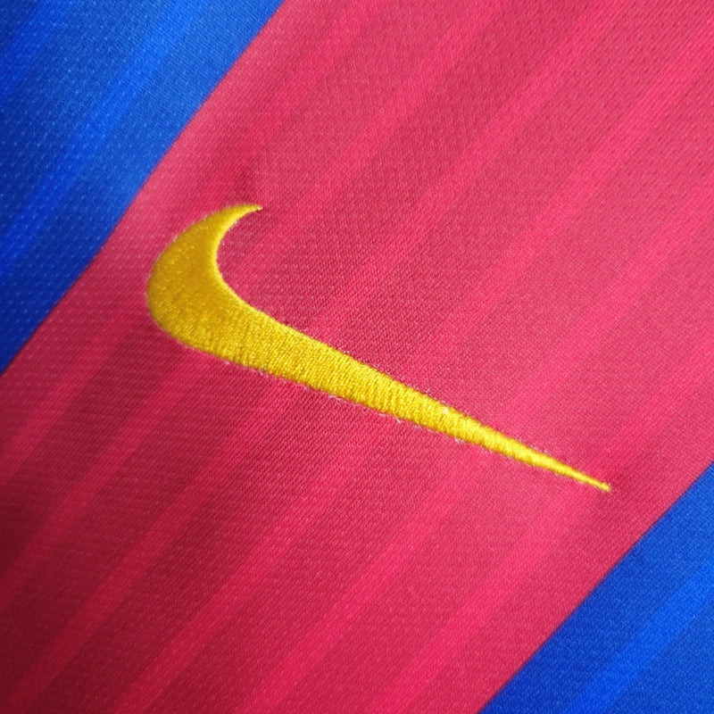 Camiseta retro de aficionado del Barcelona 16/17 para hombre - Nike - Azul rey y rojo
