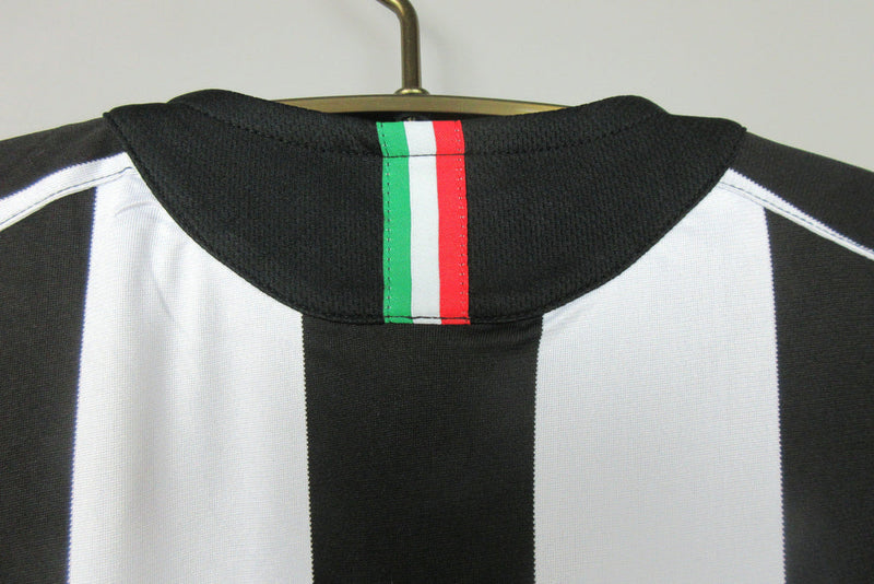 Camiseta retro local de la Juventus I 05/06 Nike Fan para hombre - Blanco y negro