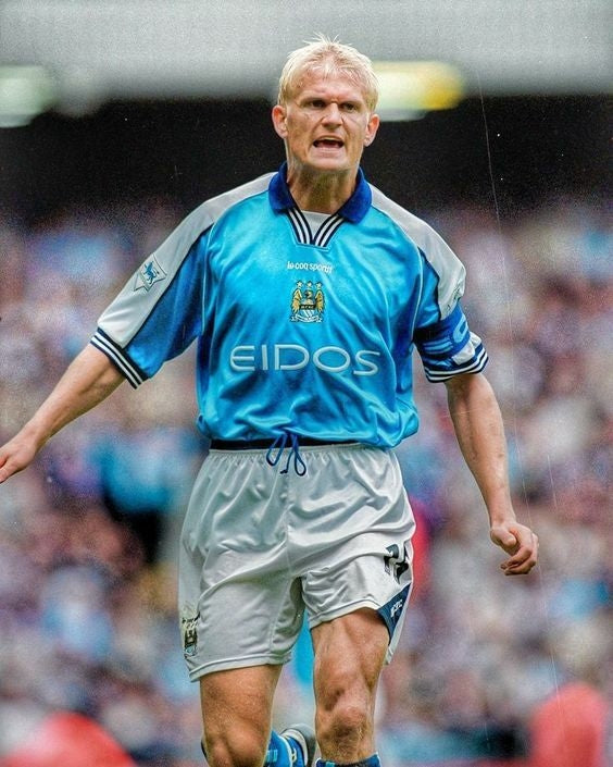 Camiseta retro de aficionado del Manchester City (99/00) para hombre, azul