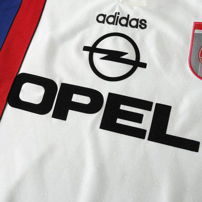 Camiseta retro de visitante II del Bayern Múnich 97/98 para hombre - Blanca