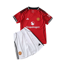 Camiseta y pantalón corto del Manchester United para niños (talla 25-26) - Rojo