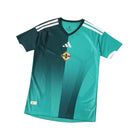Camiseta de local de la selección nacional de Irlanda del Norte, Copa Mundial 2026, equipación masculina.