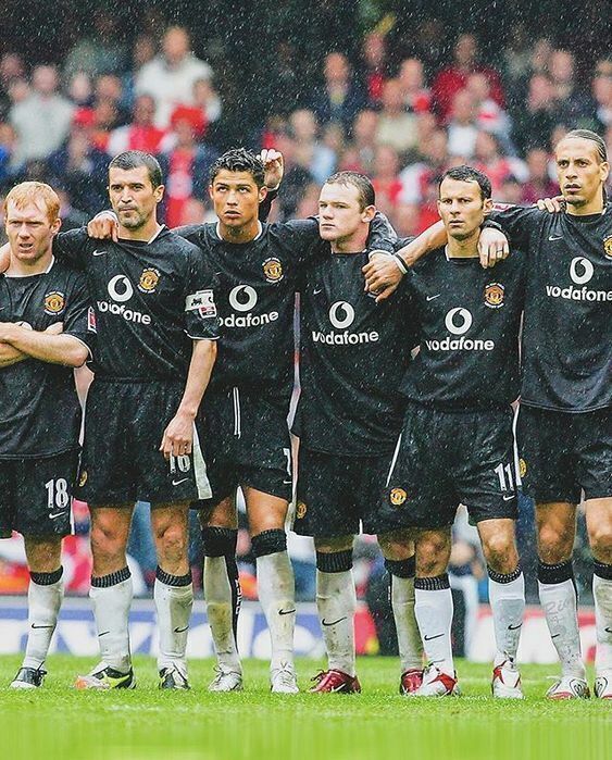 Camiseta retro de aficionado del Manchester United Away II 03/04 para hombre - Negra
