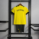 Camiseta y pantalón corto local del Borussia Dortmund 23/24 - Amarillo