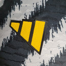 Camiseta Adidas de jugador Juventus I 23/24 para hombre - Blanco y negro