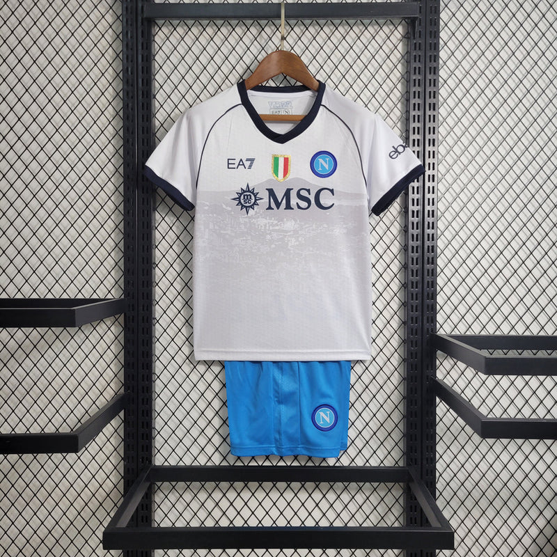 Camiseta y pantalón corto para niños del Napoli Visitante II 23/24 - Blanco