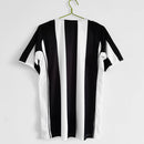 Camiseta retro de aficionado de la Juventus I 04/05 para hombre - Blanco y negro