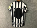 Camiseta retro Nike para aficionado del Newcastle United I 97/99 para hombre - Blanco y negro