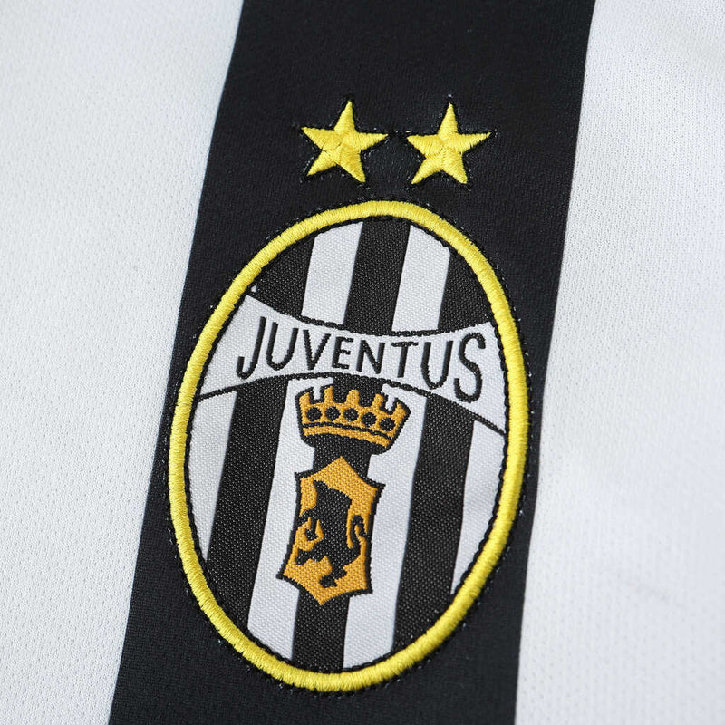 Camiseta retro de manga larga para aficionado de la Juventus Home I 02/03 para hombre - Blanco y negro