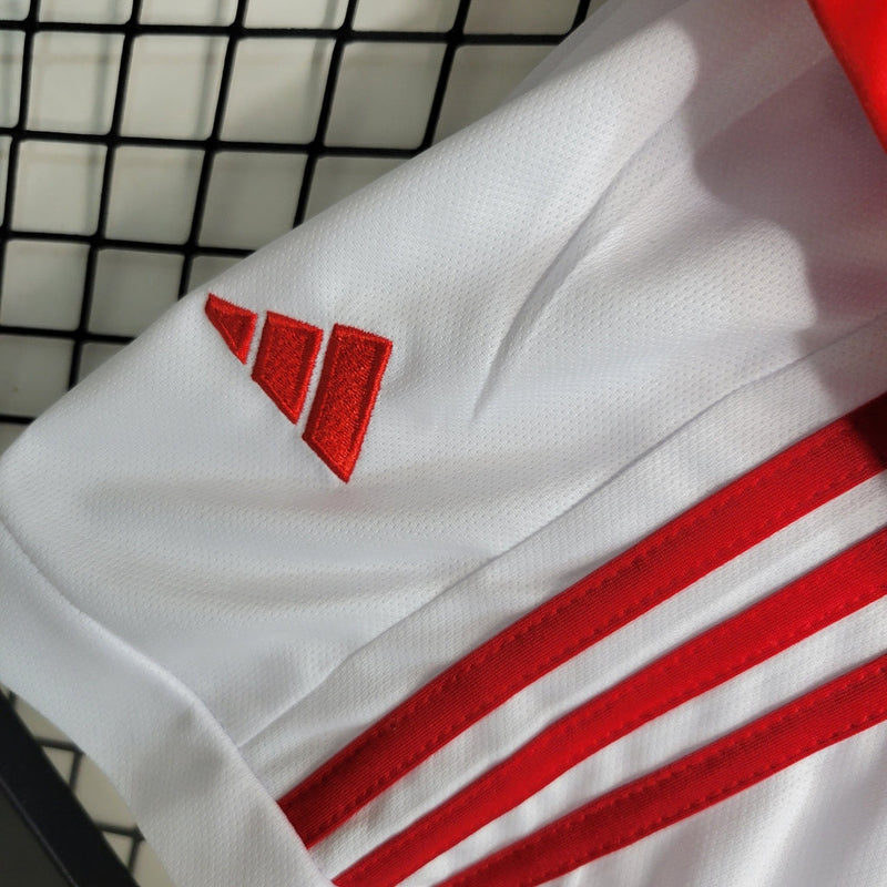 Camiseta y pantalón corto para niños del Ajax I 23/24 - Blanco y rojo