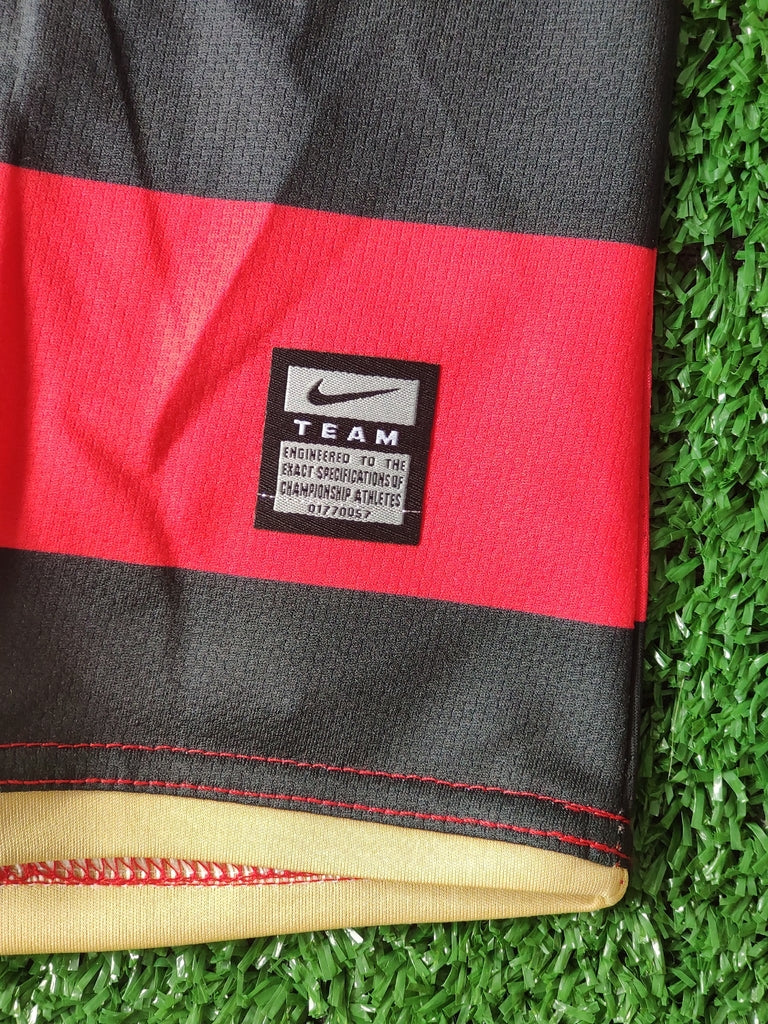 Camiseta Nike para hombre 2009 - Roja y negra