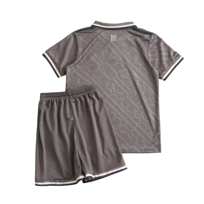 Camiseta y pantalón corto para niño del Real Madrid 24/25 (tercera equipación) - Gris