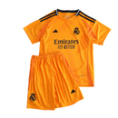 Camiseta y pantalón corto visitante del Real Madrid II 24/25 I - Naranja