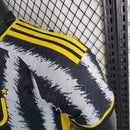 Camiseta Adidas de jugador Juventus I 23/24 para hombre - Blanco y negro