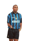 Camiseta retro de local del Inter de Milán 97/98 para hombre - Negra y azul
