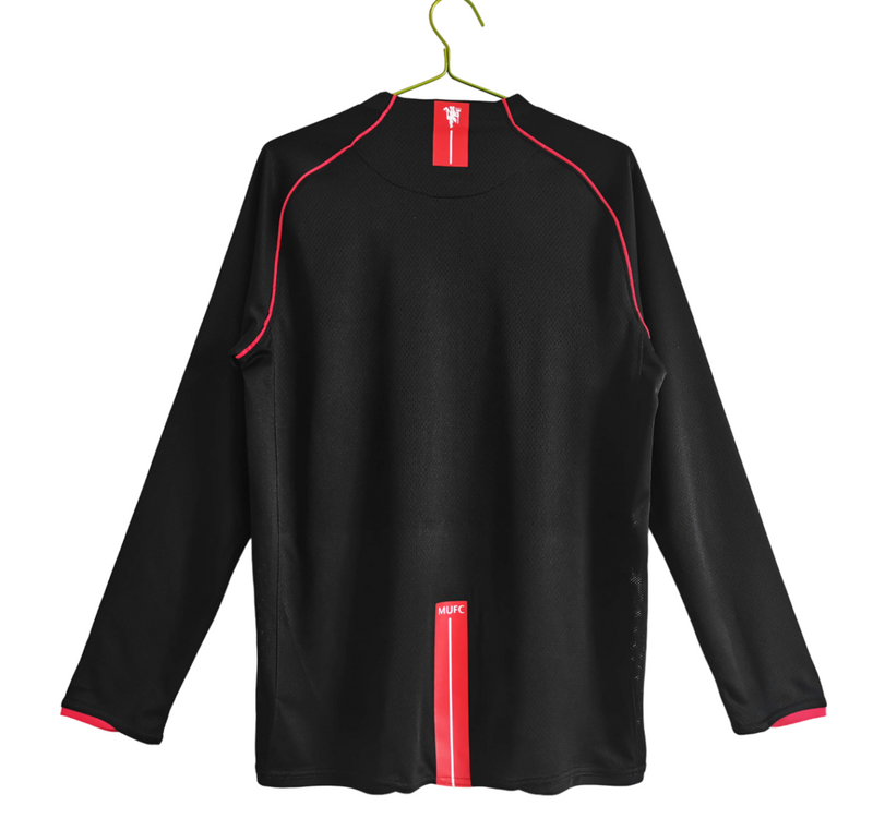Camiseta retro de manga larga para hombre del Manchester United (visitante) 07/08 - Negra